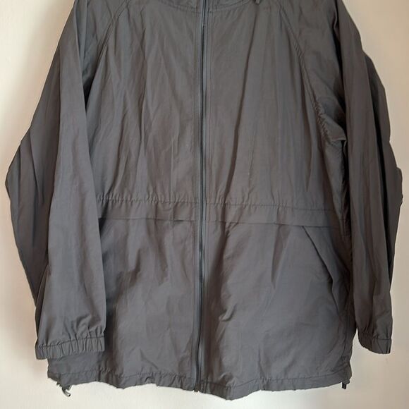 Eileen Fisher Women’s lightweight hooded packable gray charcoal jacket large! - Picture 3 of 11